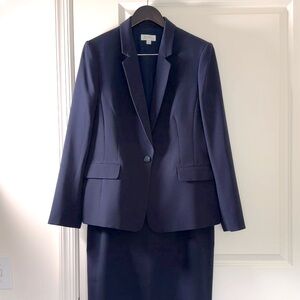 Tahari Navy Single Button Jacket & Skirt Suit - 12